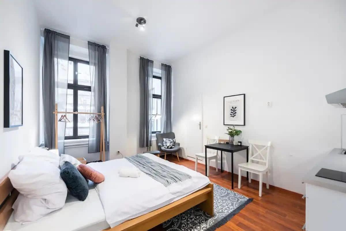 Apartment Sunny Old Town