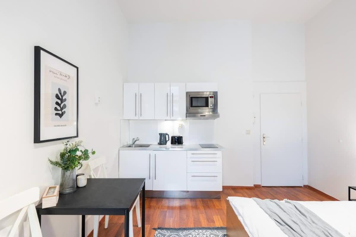 Apartment Sunny Old Town